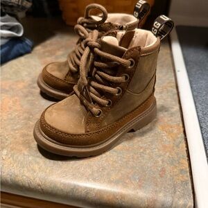 UGG Kids Tan Lace-Up Boots